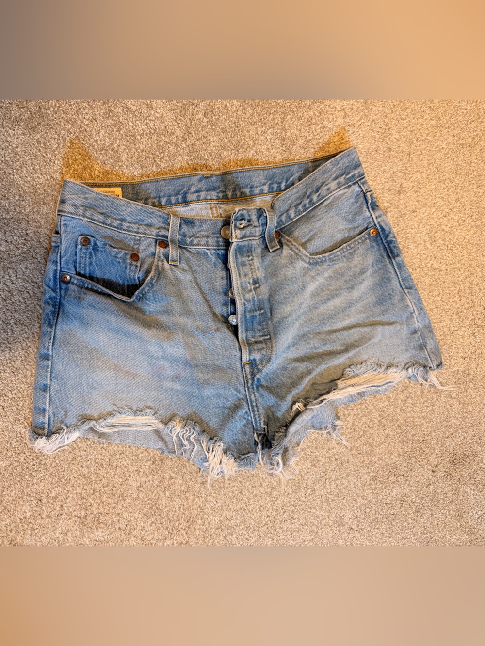 Levi’s Premium 501 Original Distressed Cutoff Denim Shorts Size W29